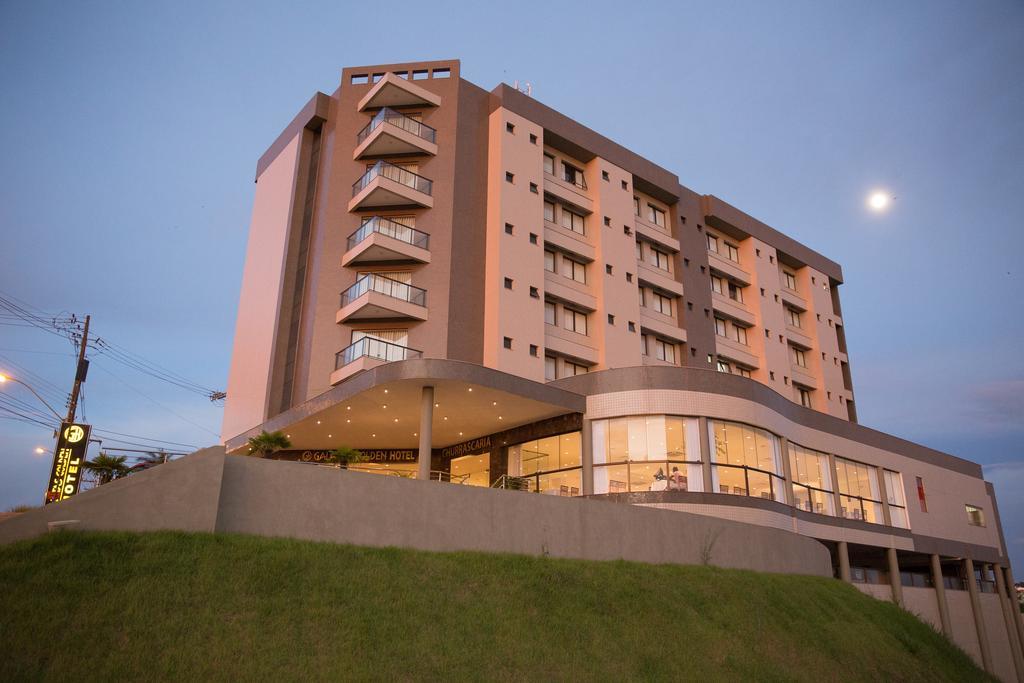 Gálatas Golden Hotel Patos de Minas Esterno foto